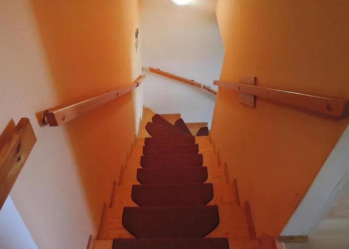 Terraced House In Near Sandy *